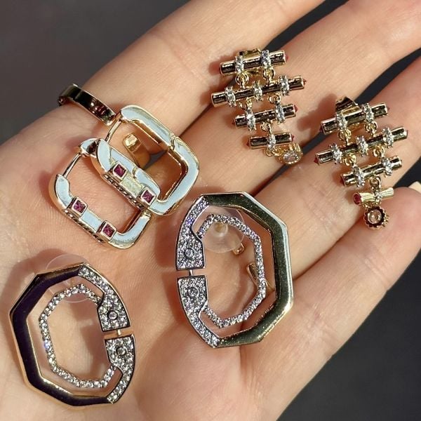 Rio Baget Çivi Mix Küpe