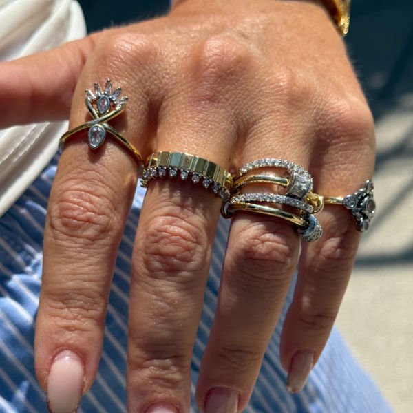 Halkalı Taşlı Kancalı Mix Yüzük