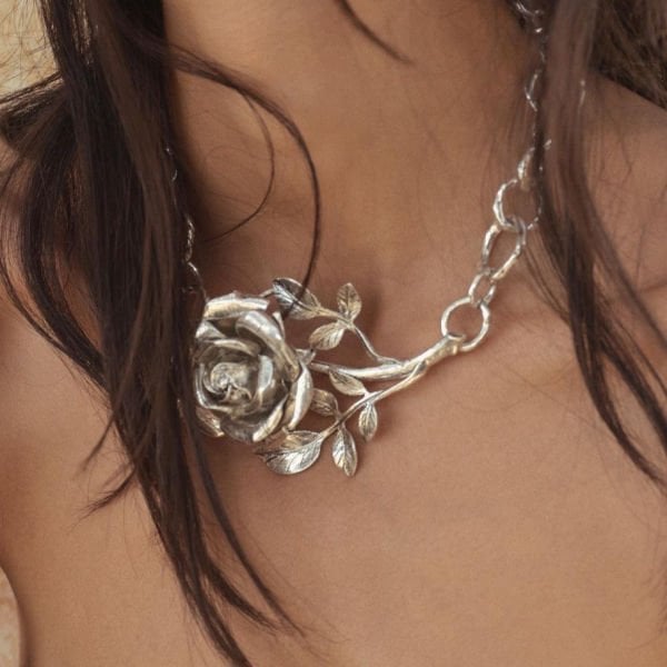 Zra Antik Gül Kolye