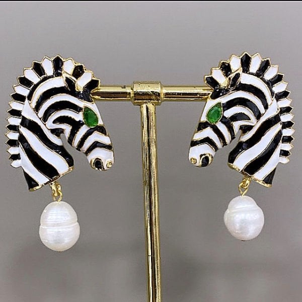 Zebra İnci Küpe