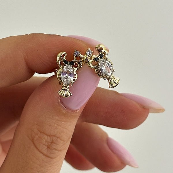 Istakoz Çelik Çivi Küpe