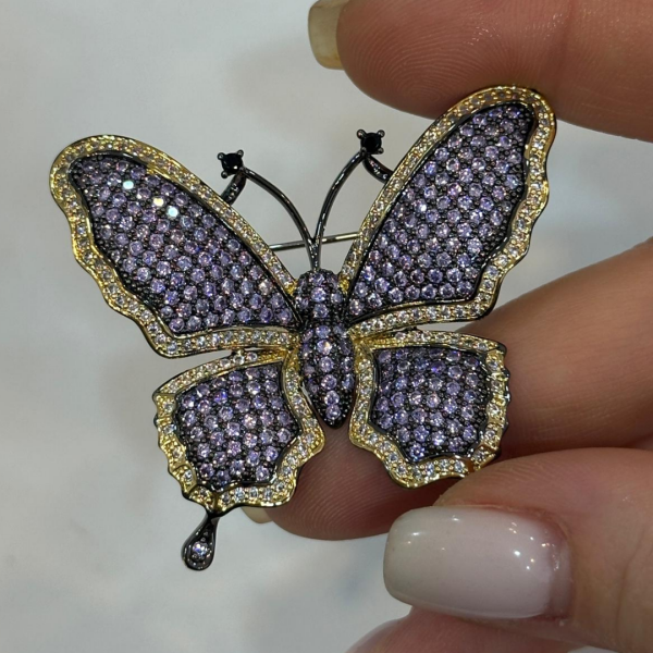 Mor Kelebek Broş
