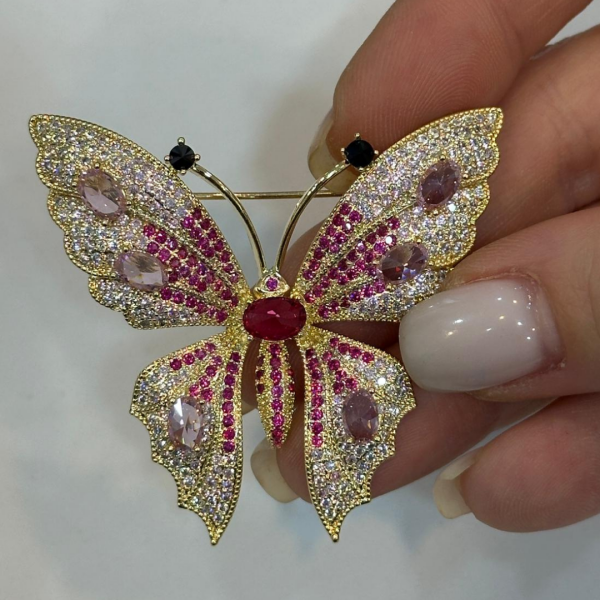 Pembe Kelebek Broş