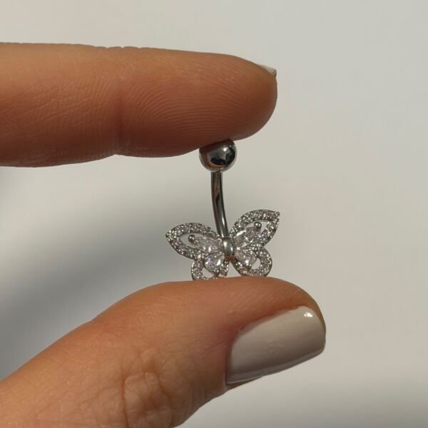 Kelebek Göbek Piercing