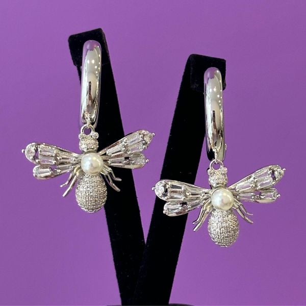 Queen Bee İnci Küpe