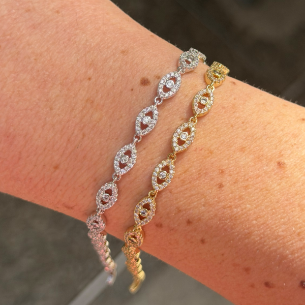 Xuping Taşlı Göz Çelik Bileklik