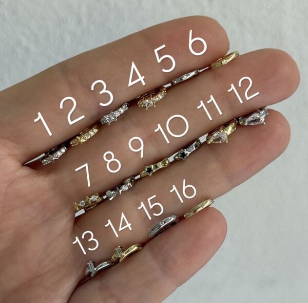 Taşlı Halka Helix Piercing