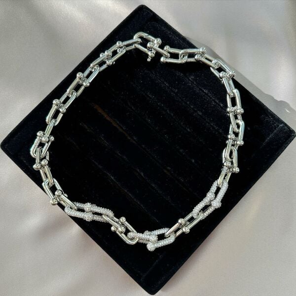 Tiff Triple Taşlı Kolye