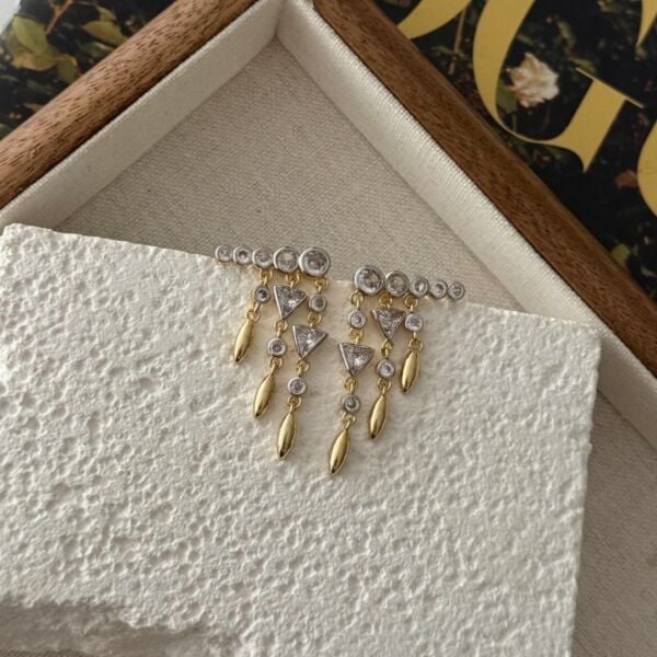 Sallantılı Mix Küpe