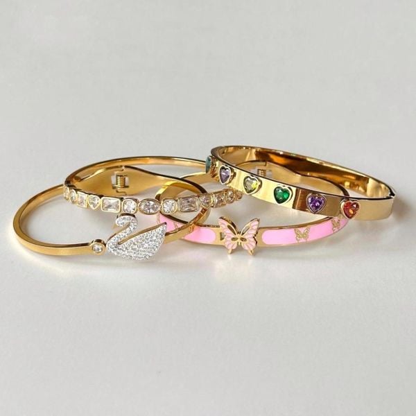 Renkli Kalpler Kelepçe Bilezik