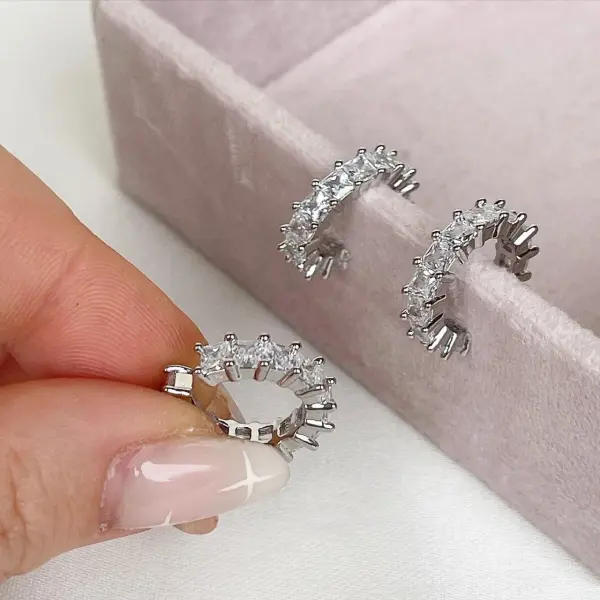 Baget Taşlı Earcuff Kıkırdak Küpe