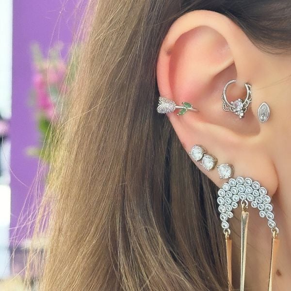 Lale Earcuff Kıkırdak Küpe