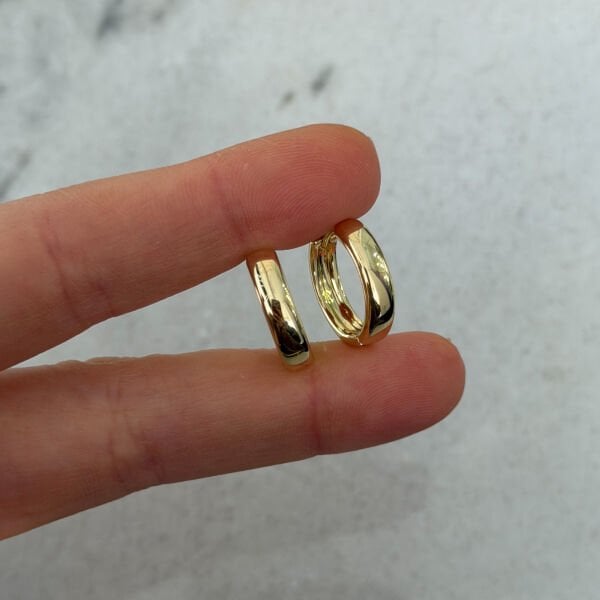 Xuping 14 Ayar Basic Halka Çelik Küpe