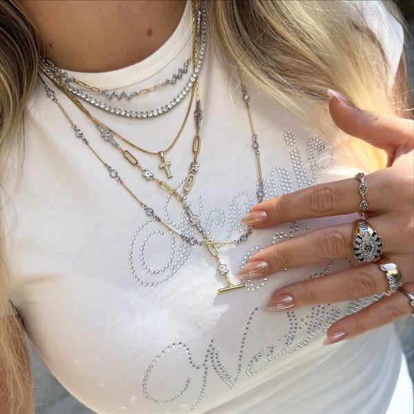 Class Y Dekolte Mix  Kolye