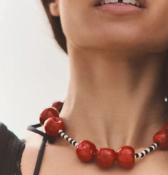 Zra Kırmızı Boncuk Kolye