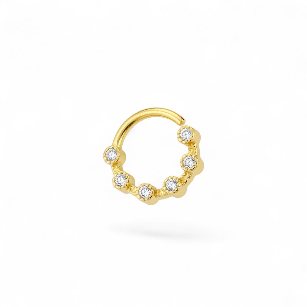 Taşlı Halka Daith Piercing