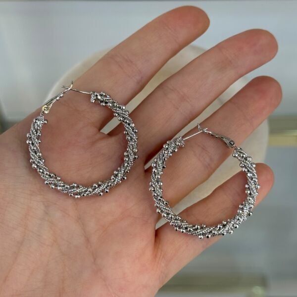 Xuping Burgulu Çelik Halka Küpe