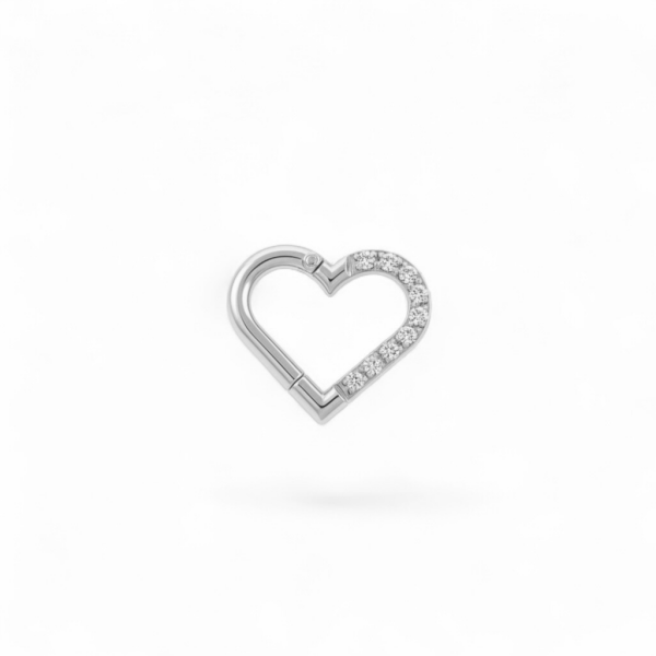 Kalp Taşlı Çelik Halka Daith Piercing